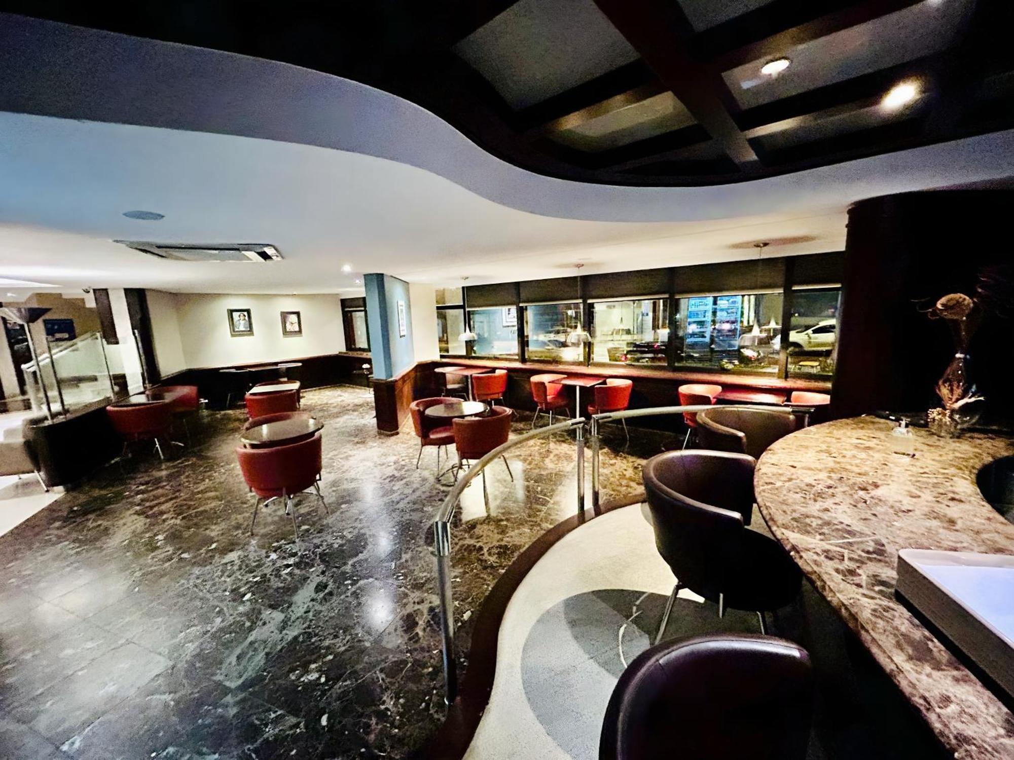Hotel Blue Tree Towers 4*