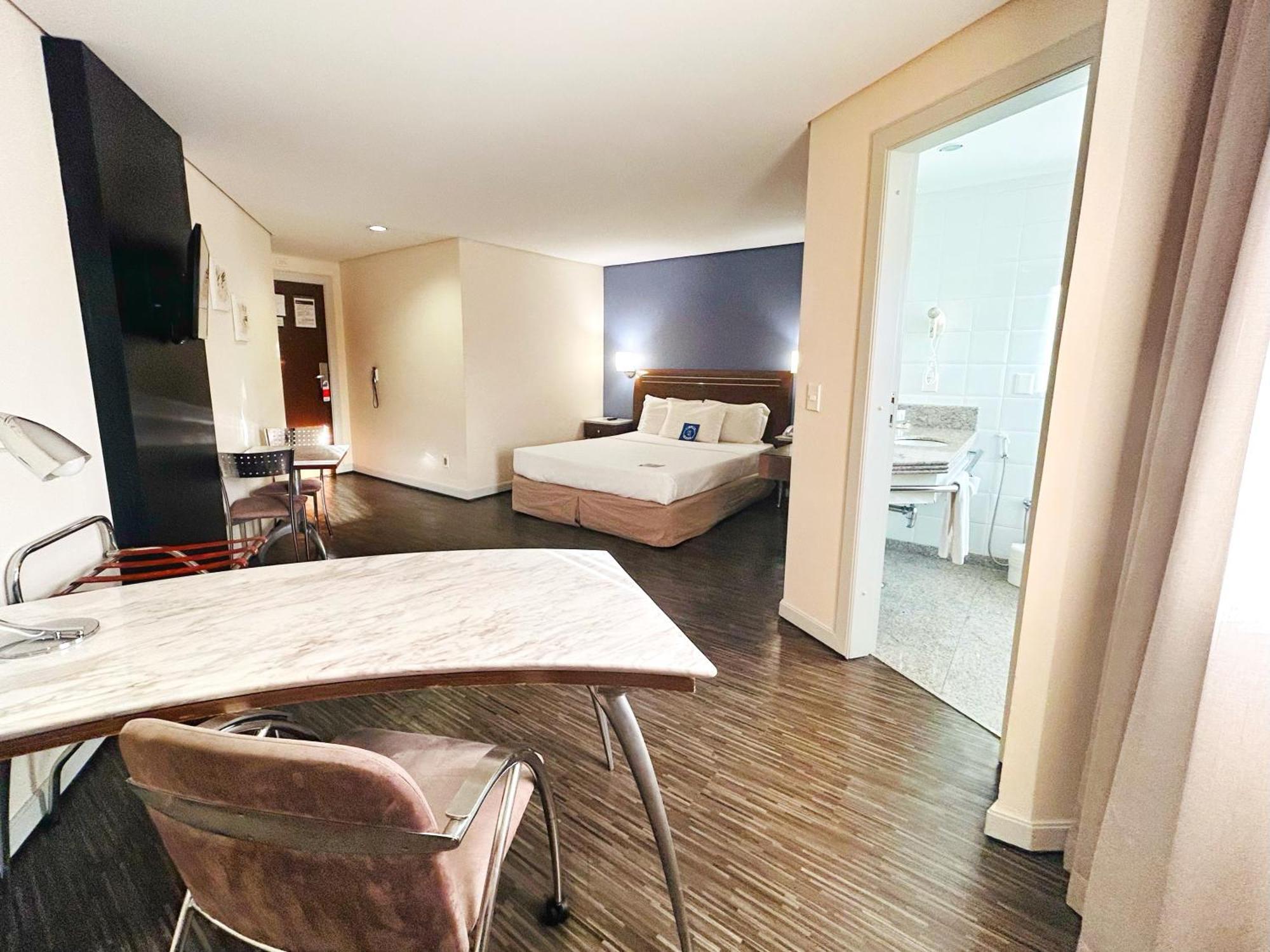 Hotel Blue Tree Towers 4*
